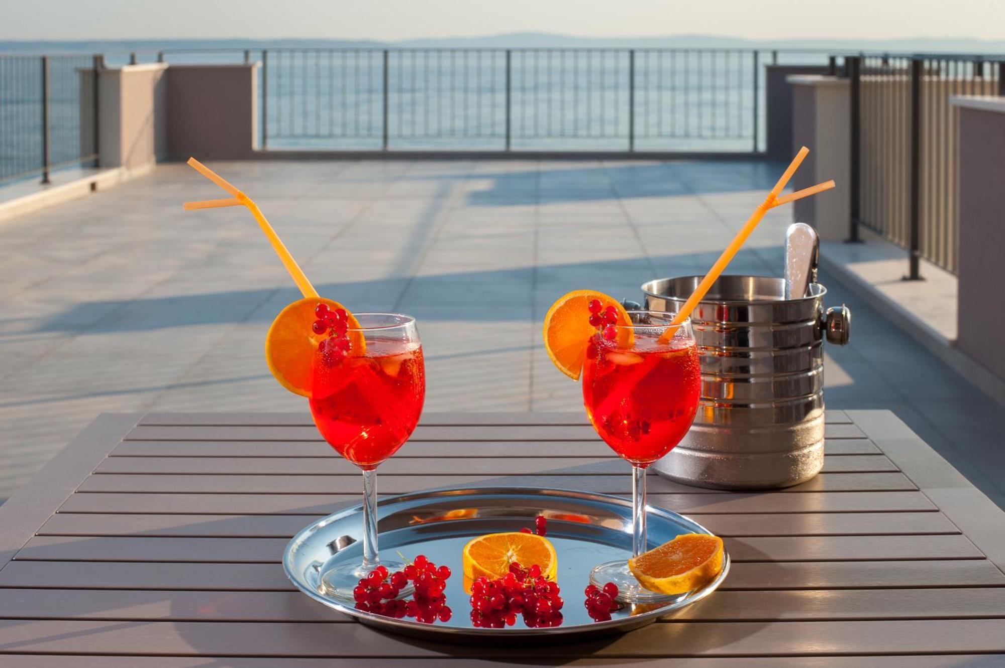 Seaside Luxury Suites Podstrana Ruang foto