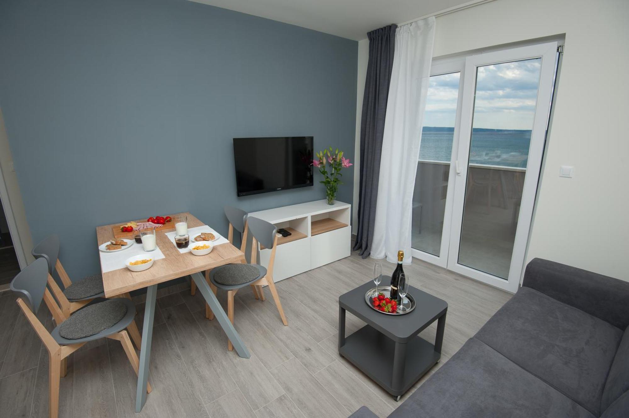 Seaside Luxury Suites Podstrana Ruang foto