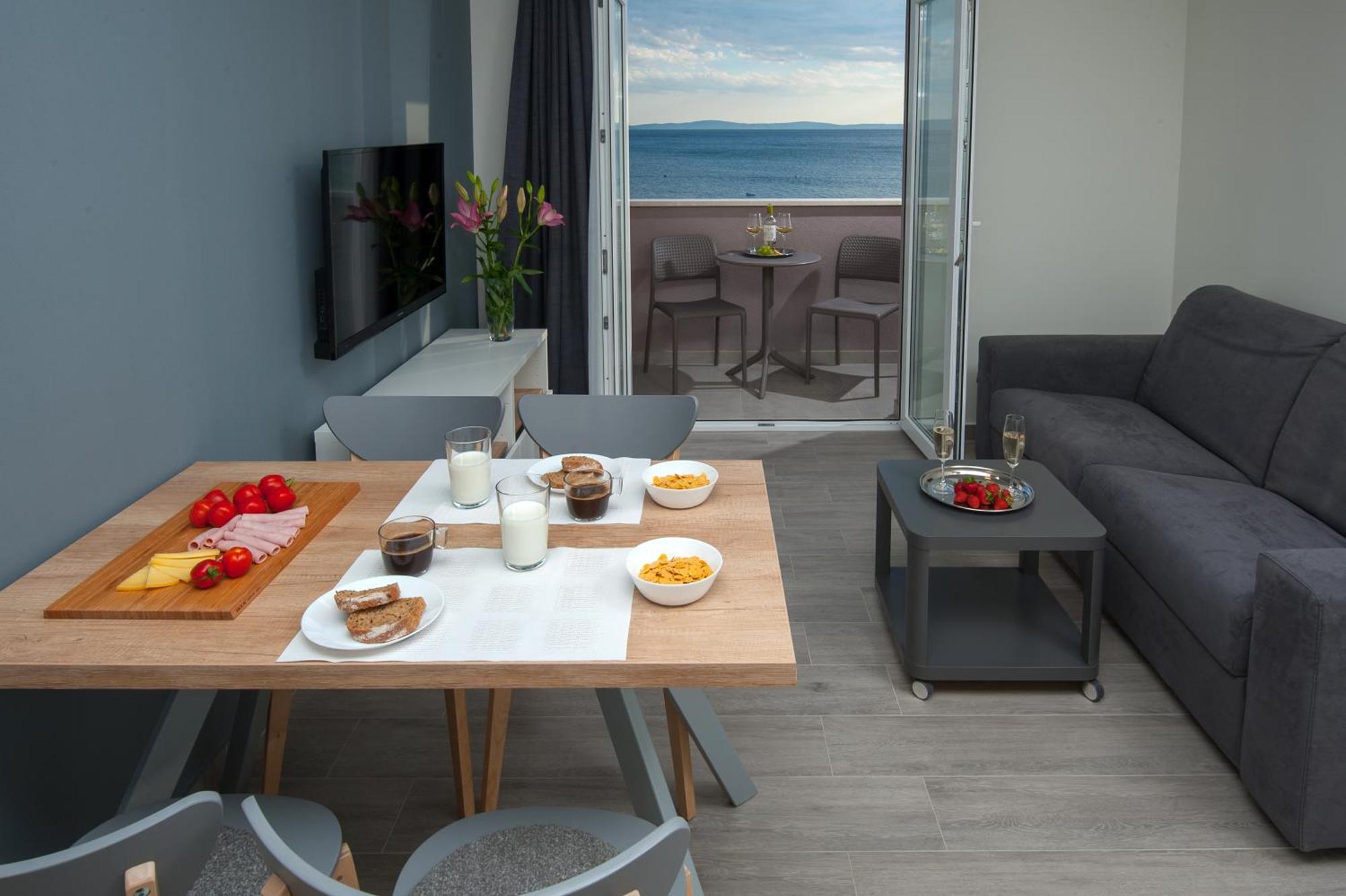 Seaside Luxury Suites Podstrana Ruang foto