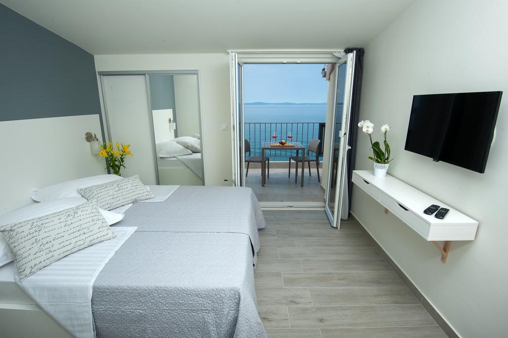 Seaside Luxury Suites Podstrana Bagian luar foto