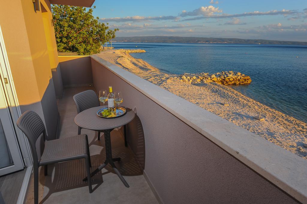Seaside Luxury Suites Podstrana Bagian luar foto