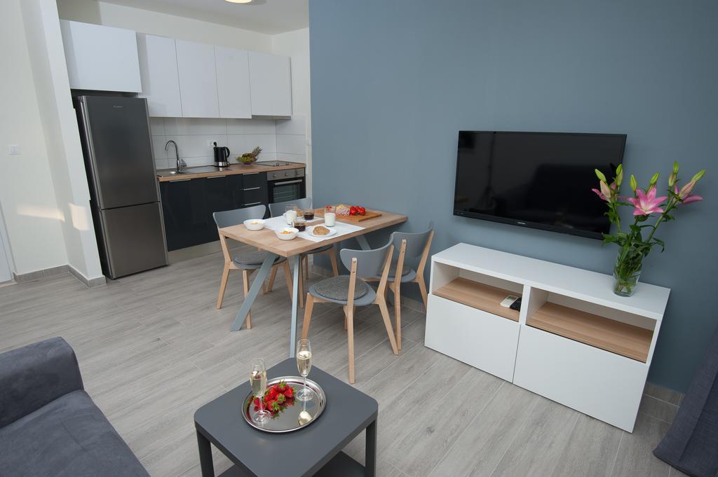 Seaside Luxury Suites Podstrana Bagian luar foto