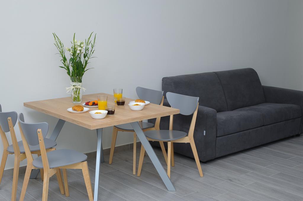 Seaside Luxury Suites Podstrana Bagian luar foto