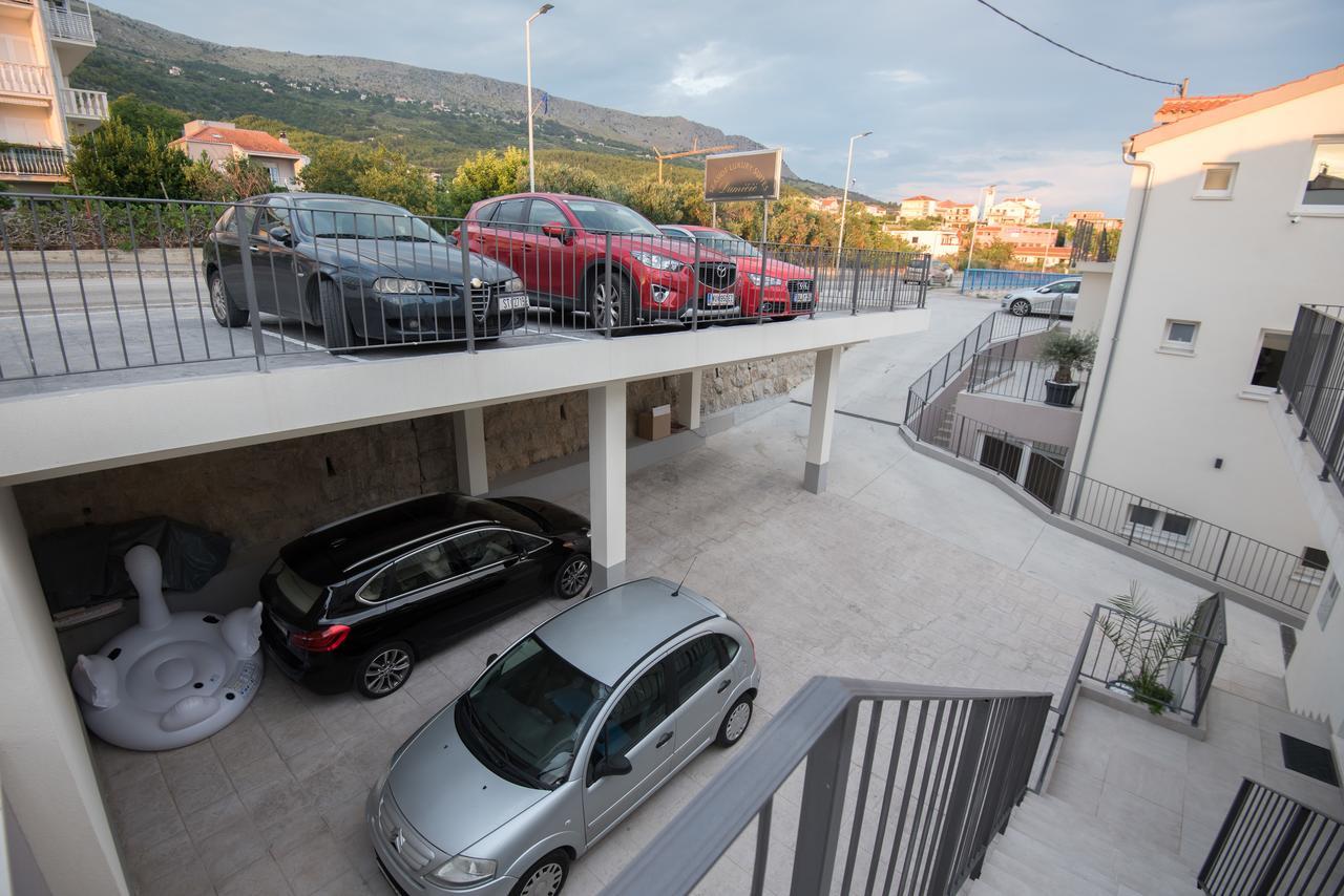 Seaside Luxury Suites Podstrana Bagian luar foto